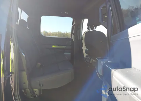 2023 Ford F-150 Xlt z USA, uszkodzony, nr VIN 1FTFW1E50PFA71614